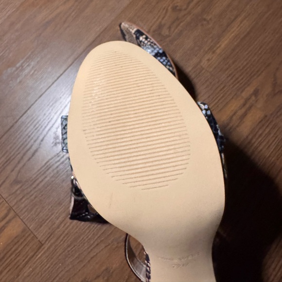 Nine West Leather Snakeskin Heels - Picture 8 of 12